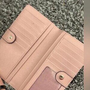 Kate Spade New York Laurel Way Stacy Wallet EUC